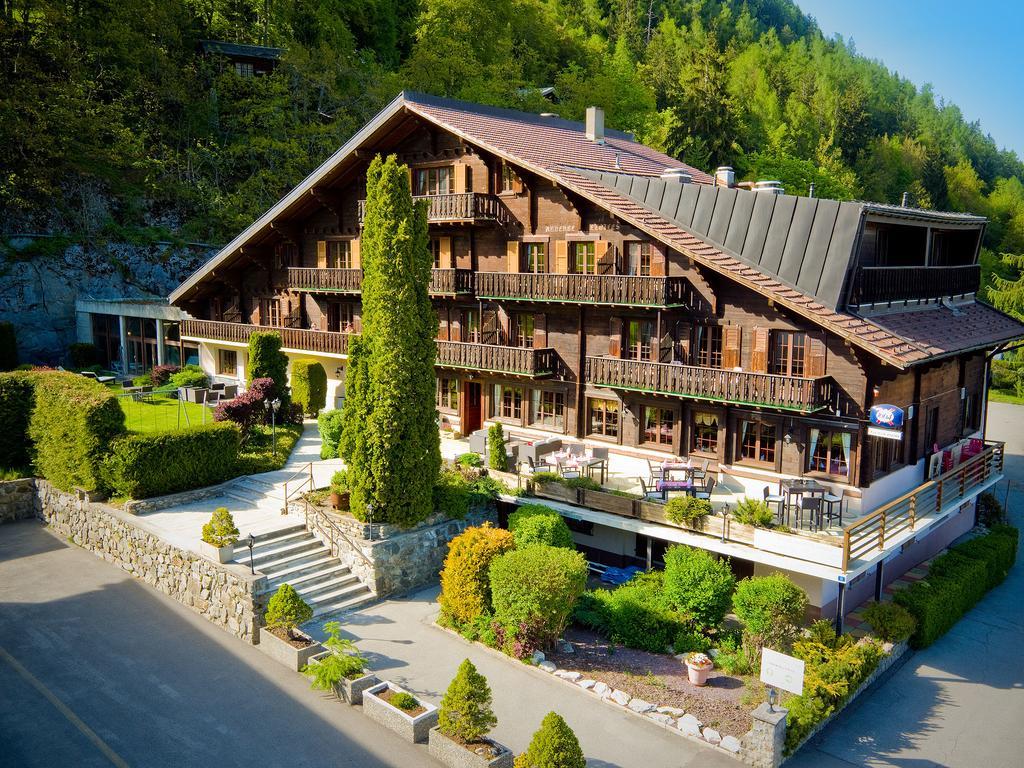 Hotel Aux Mille Etoiles Salvan Kültér fotó